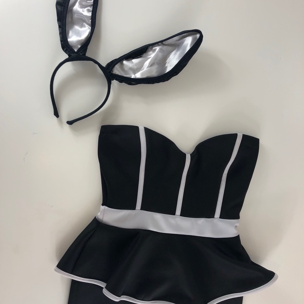 Black & white Strapless dress